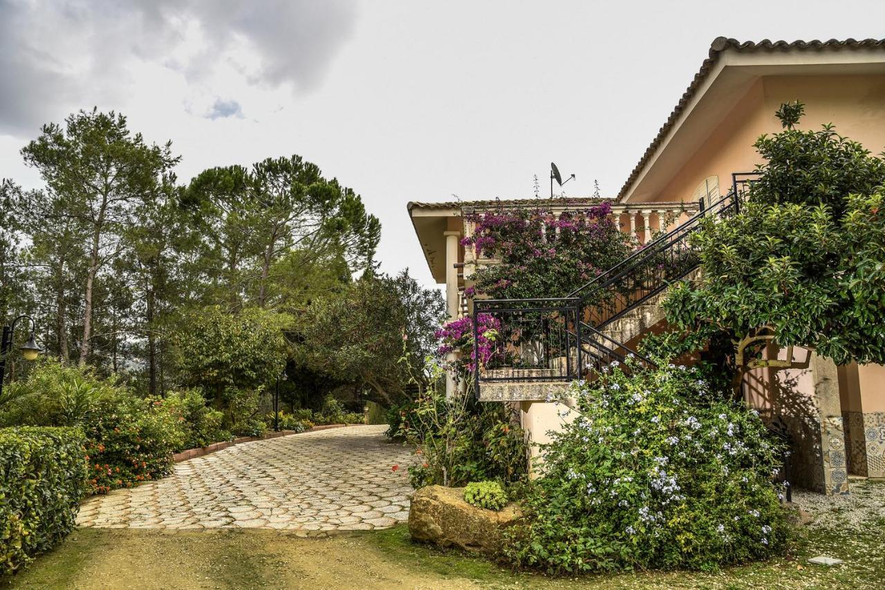Agriresort Villa Bentivoglio Piazza Armerina Exterior photo